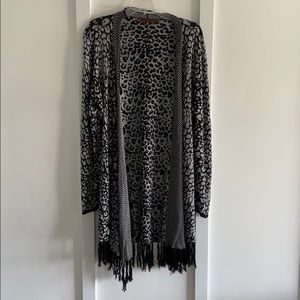 Long sleeve duster cardigan with fringe bottom